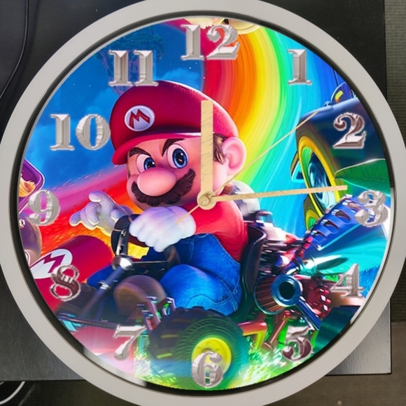 Mario wall clock - Picture 2 of 4